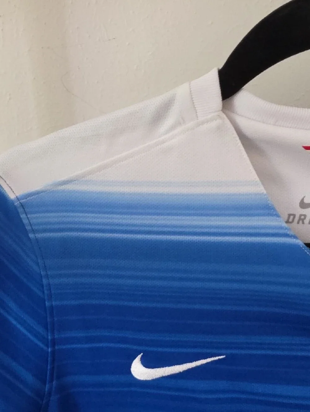 Nike Blue Gradient US Soccer Jersey with White Accents XL - Picture 10 of 11